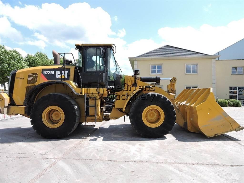 CAT 972M Naudoti ratiniai krautuvai