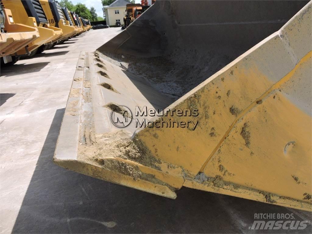 CAT 972M GERMAN Naudoti ratiniai krautuvai