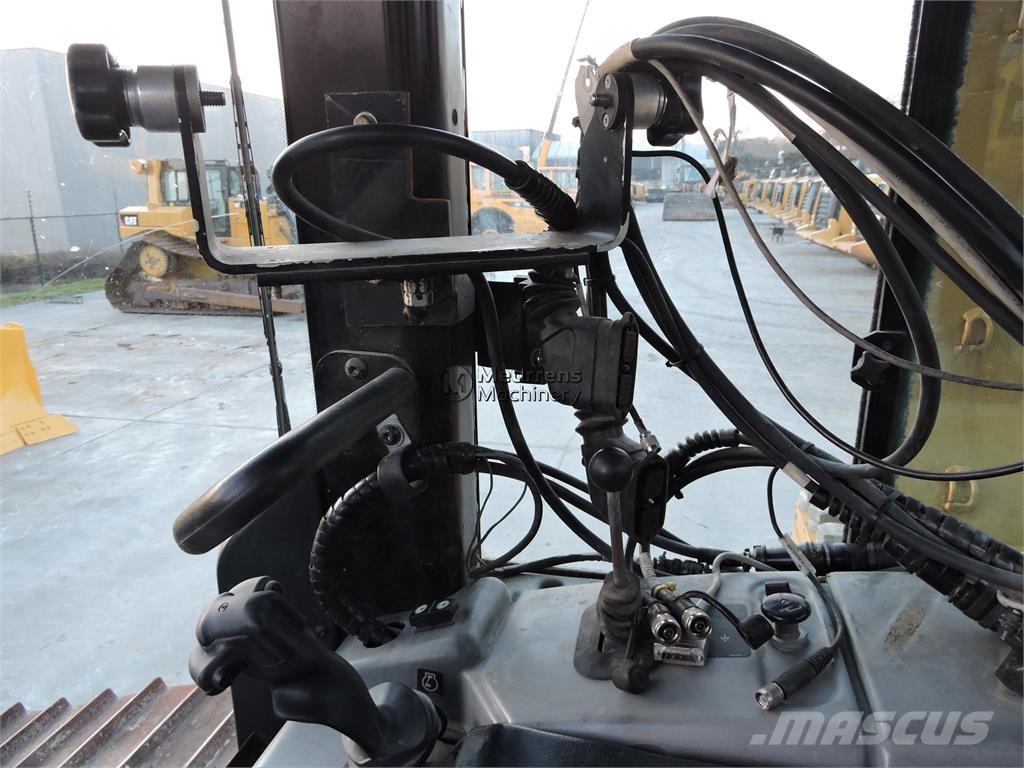 CAT D6NLGP Buldozeriai