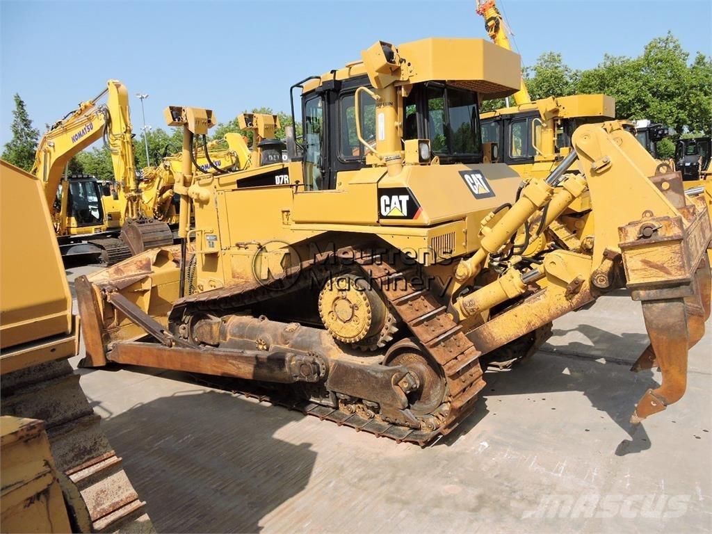 CAT D7R Buldozeriai