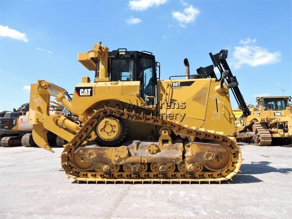 CAT D8T Buldozeriai