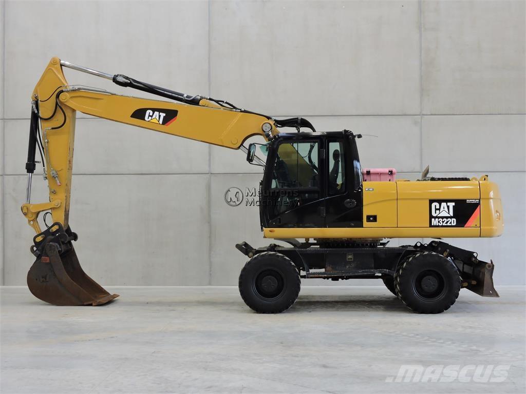 CAT M322D Ratiniai ekskavatoriai