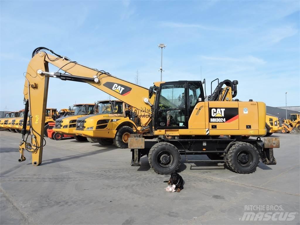 CAT MH3024 Atliekų / pramoniniai krautuvai