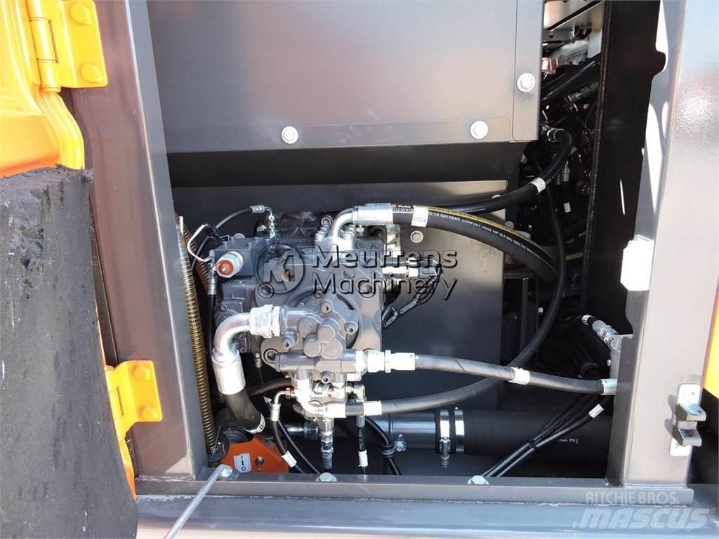 Doosan DX140LC Vikšriniai ekskavatoriai