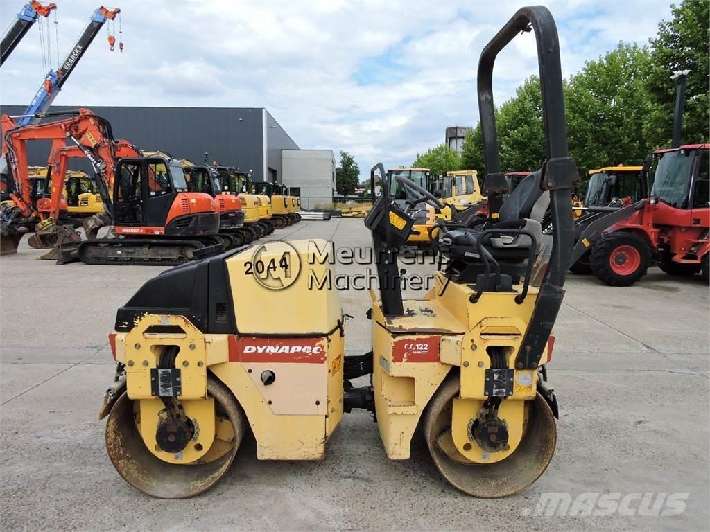 Dynapac CC122 Kiti volai