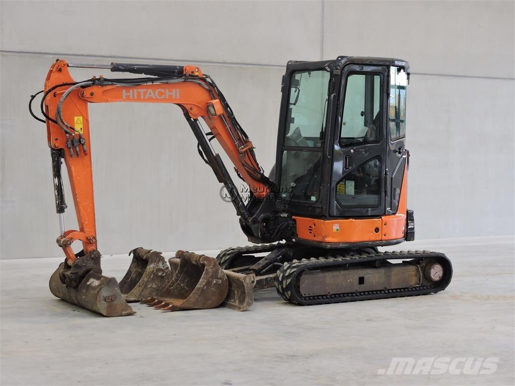 Hitachi ZX33U-5A Statyba - Kita