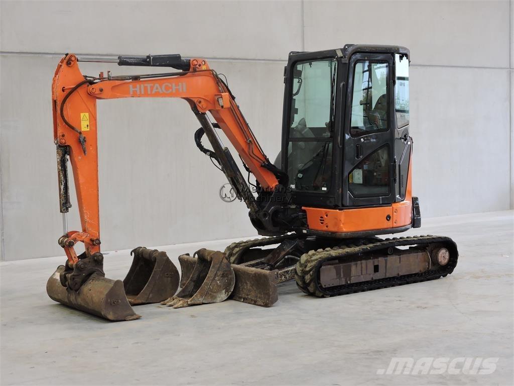Hitachi ZX33U-5A Statyba - Kita