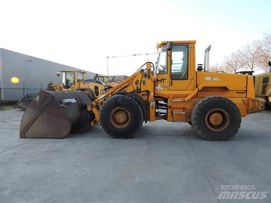 JCB 436B Naudoti ratiniai krautuvai