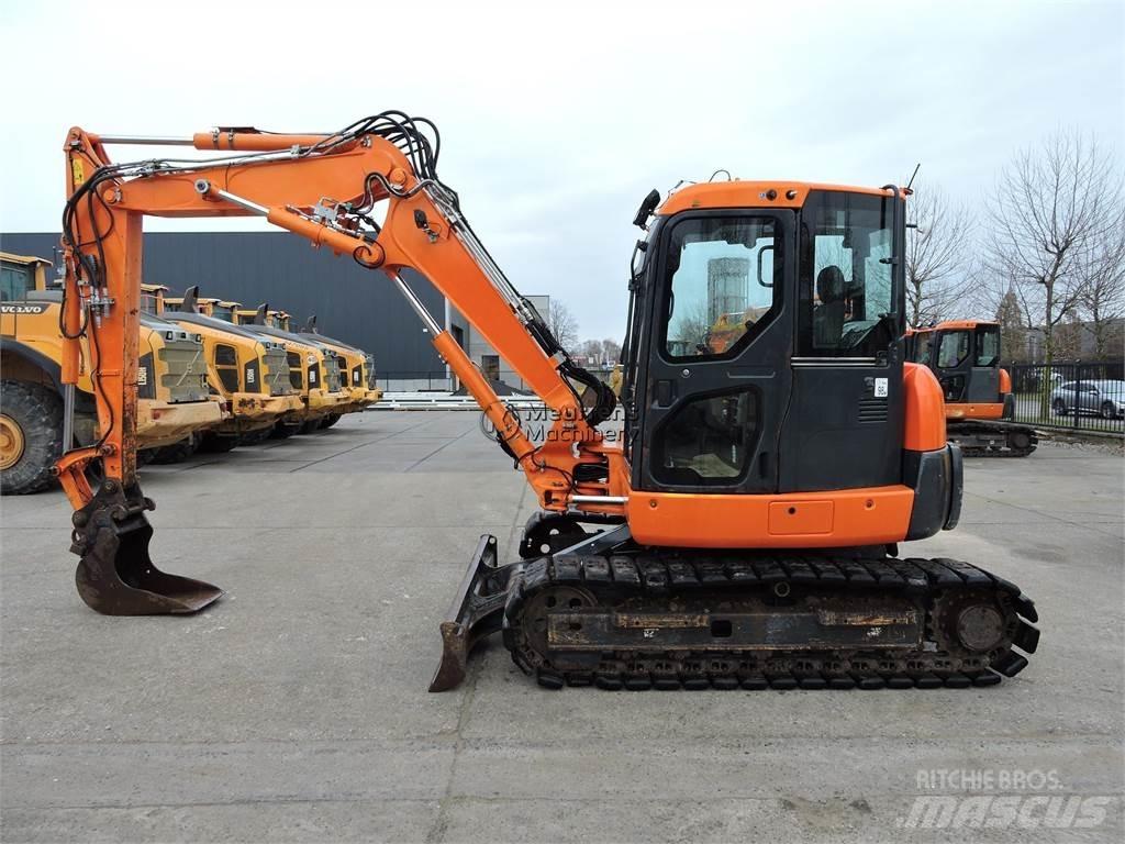 Komatsu PC80 Statyba - Kita