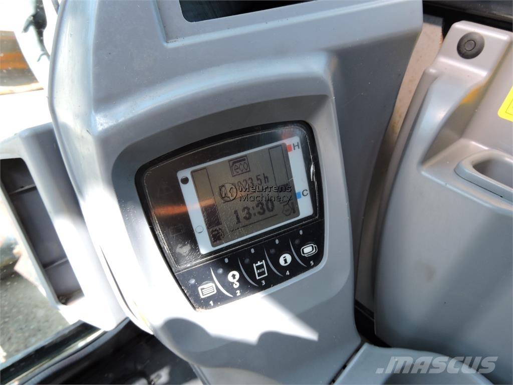 Kubota KX080-4 Statyba - Kita