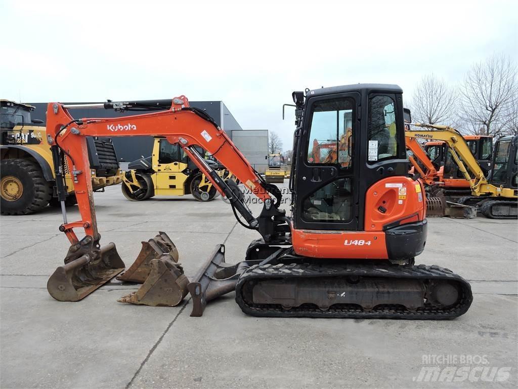 Kubota U48 Statyba - Kita