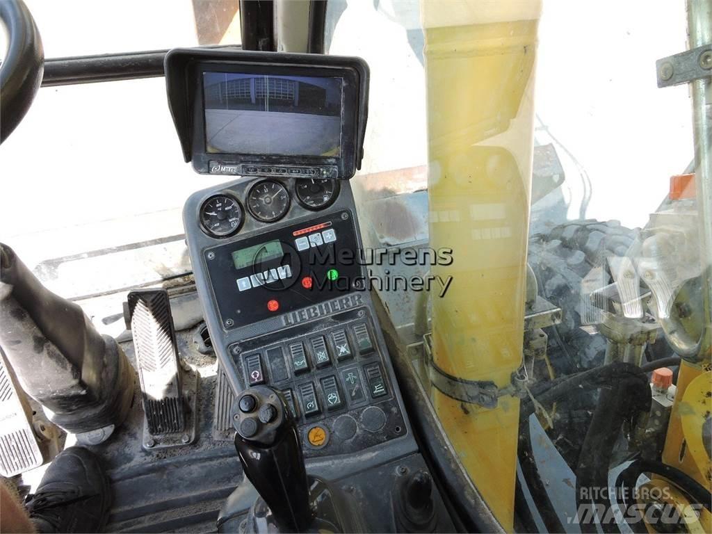 Liebherr A314 Ratiniai ekskavatoriai
