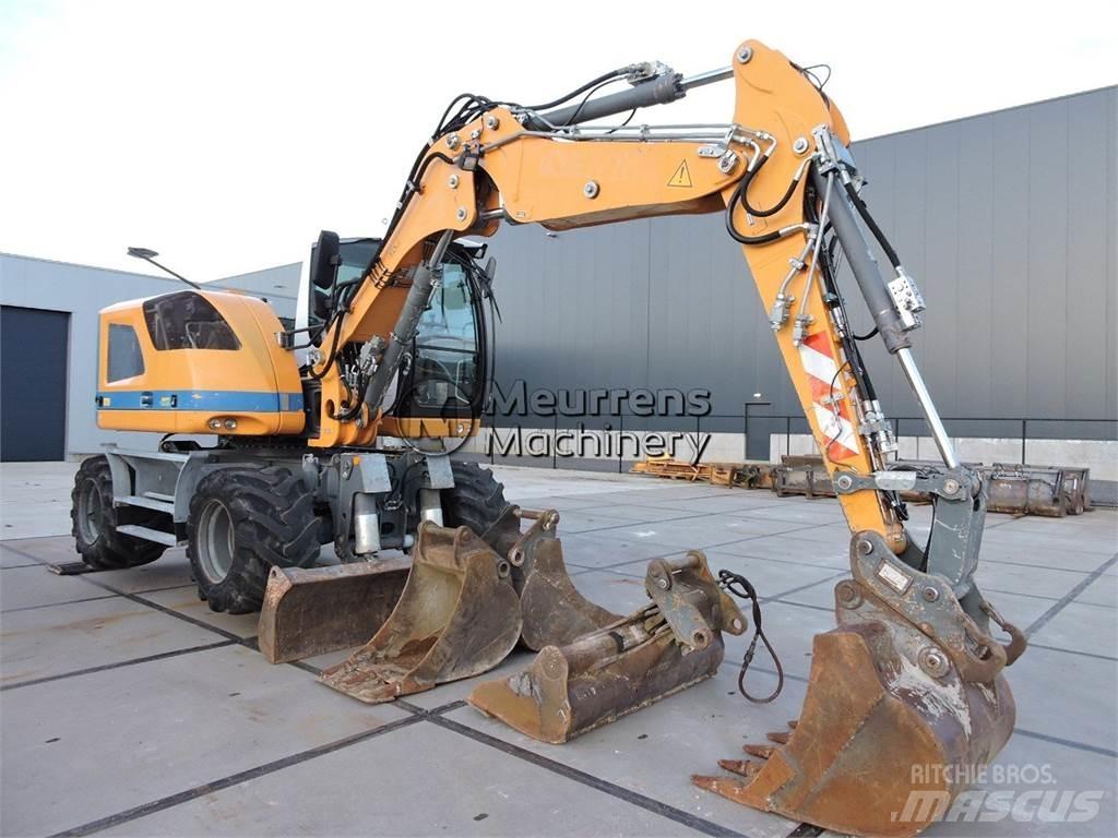 Liebherr A910 Ratiniai ekskavatoriai
