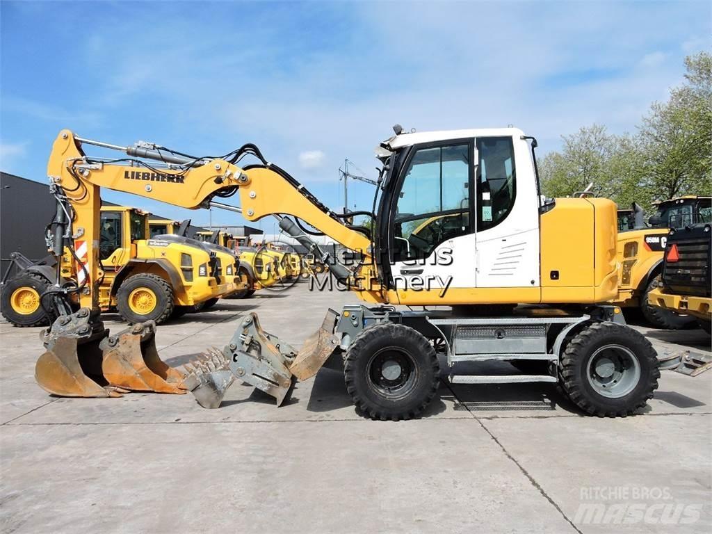 Liebherr A910 Ratiniai ekskavatoriai