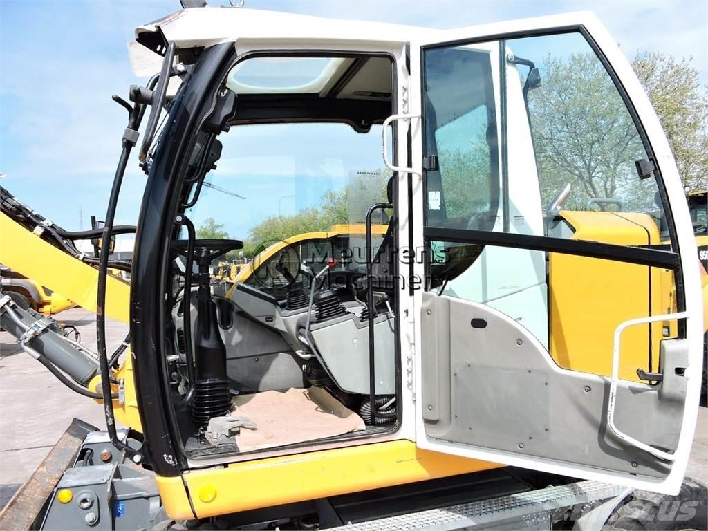 Liebherr A910 Ratiniai ekskavatoriai