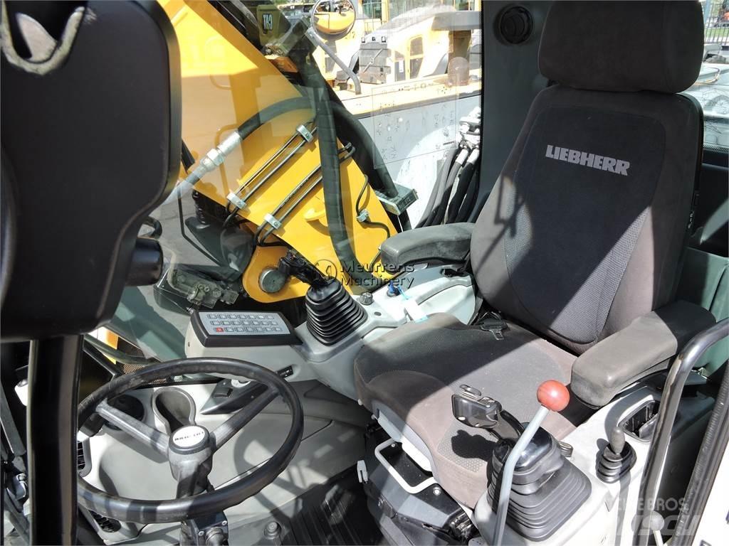 Liebherr A918 Ratiniai ekskavatoriai