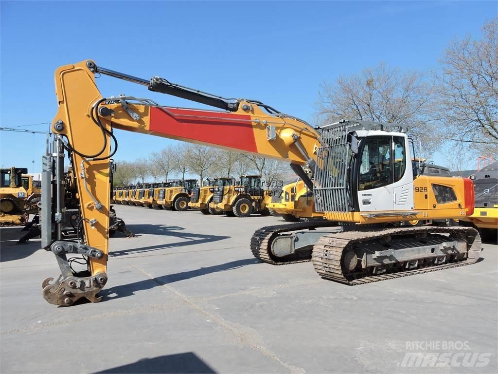 Liebherr R926LC Vikšriniai ekskavatoriai