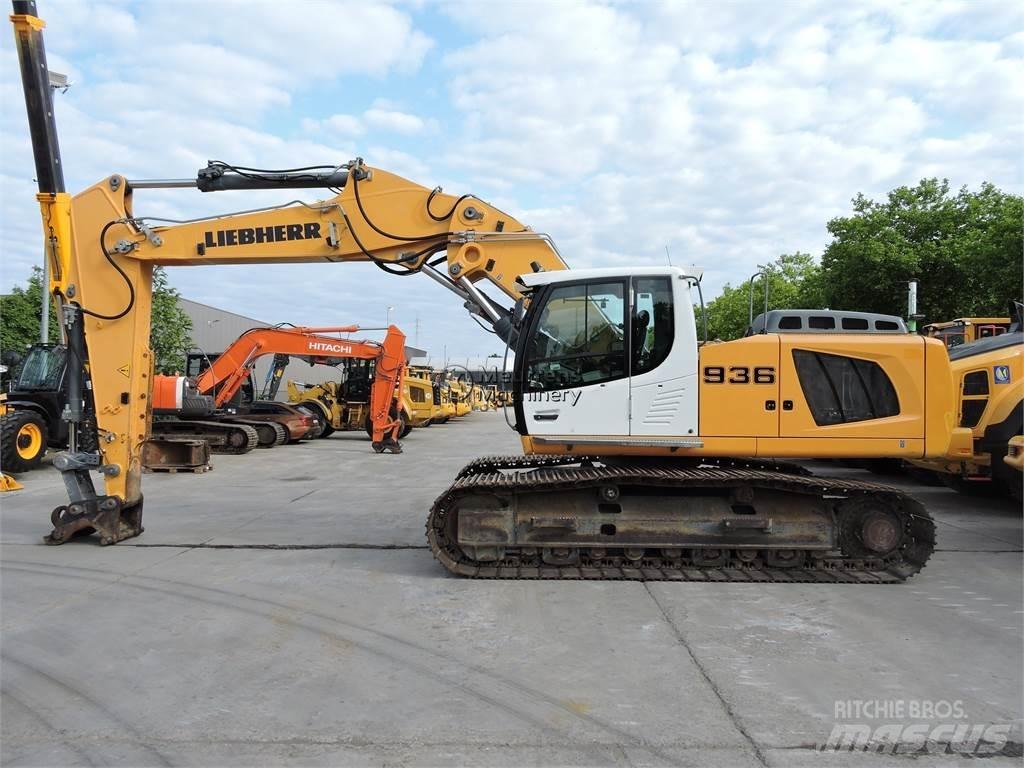 Liebherr R936LC Vikšriniai ekskavatoriai