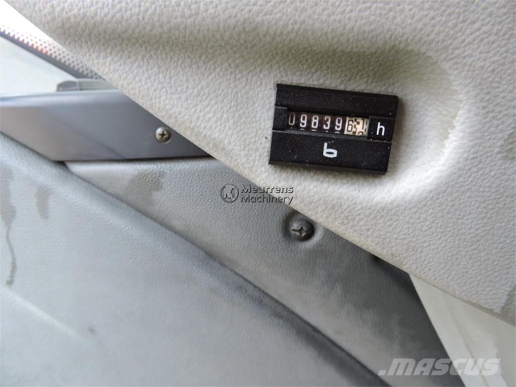 Liebherr R936LC Vikšriniai ekskavatoriai