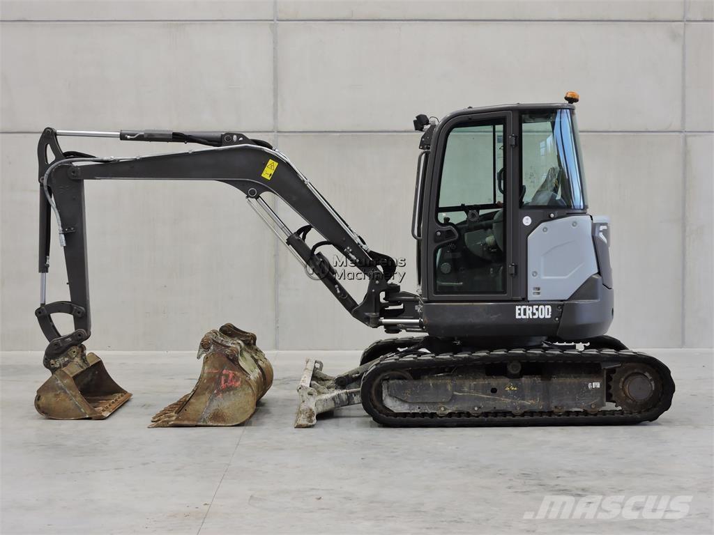 Volvo ECR50D 4 BUCKET Statyba - Kita