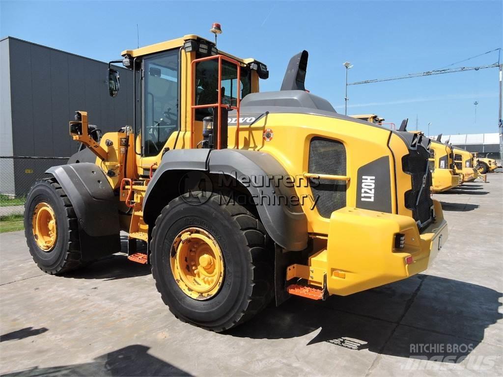 Volvo L120H Naudoti ratiniai krautuvai