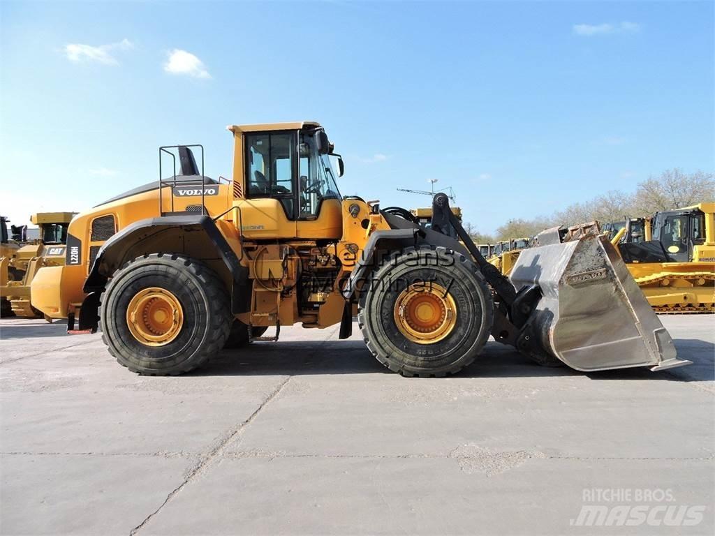 Volvo L220H Naudoti ratiniai krautuvai