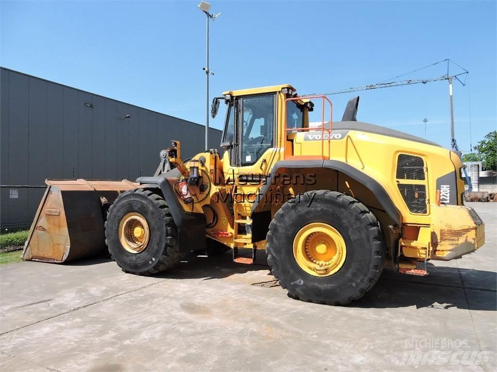 Volvo L220H Naudoti ratiniai krautuvai