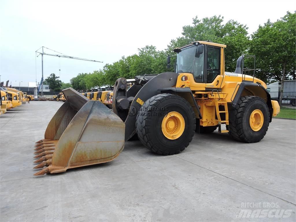 Volvo L250G Naudoti ratiniai krautuvai