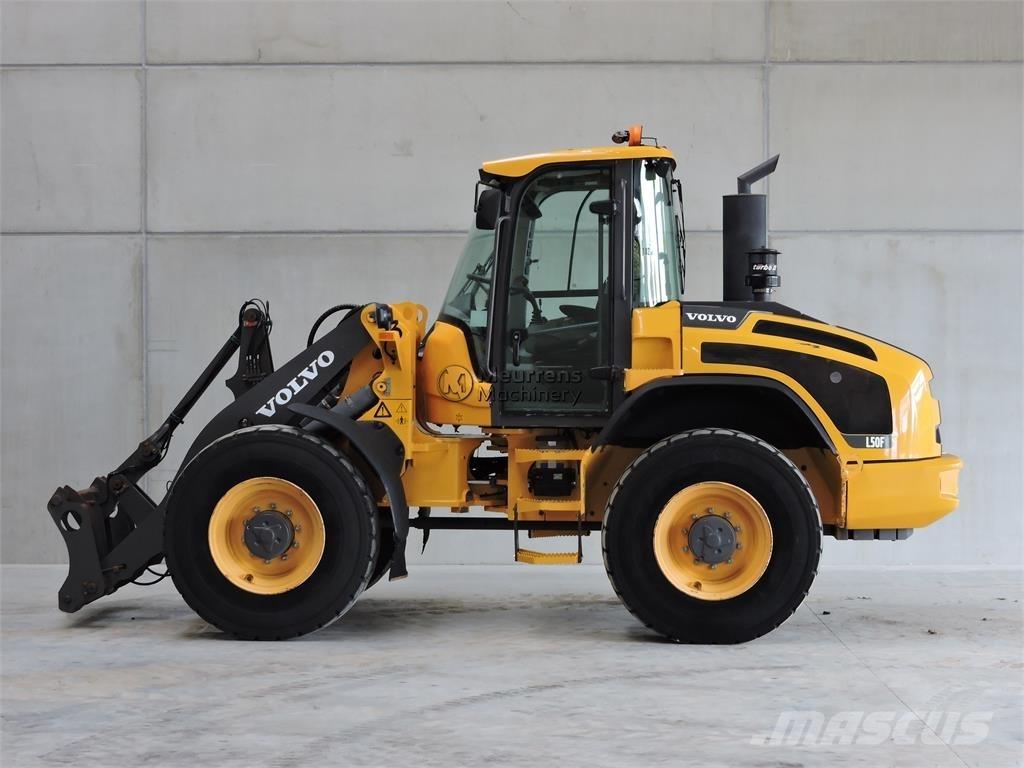 Volvo L50F Naudoti ratiniai krautuvai