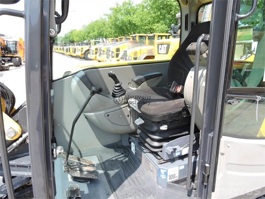 Yanmar SV120 Vikšriniai ekskavatoriai