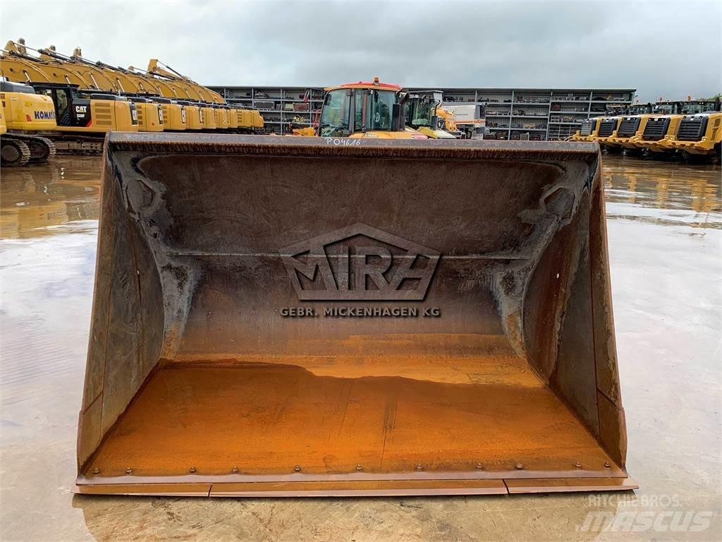 CAT 2750 mm/ 938 M Kaušai