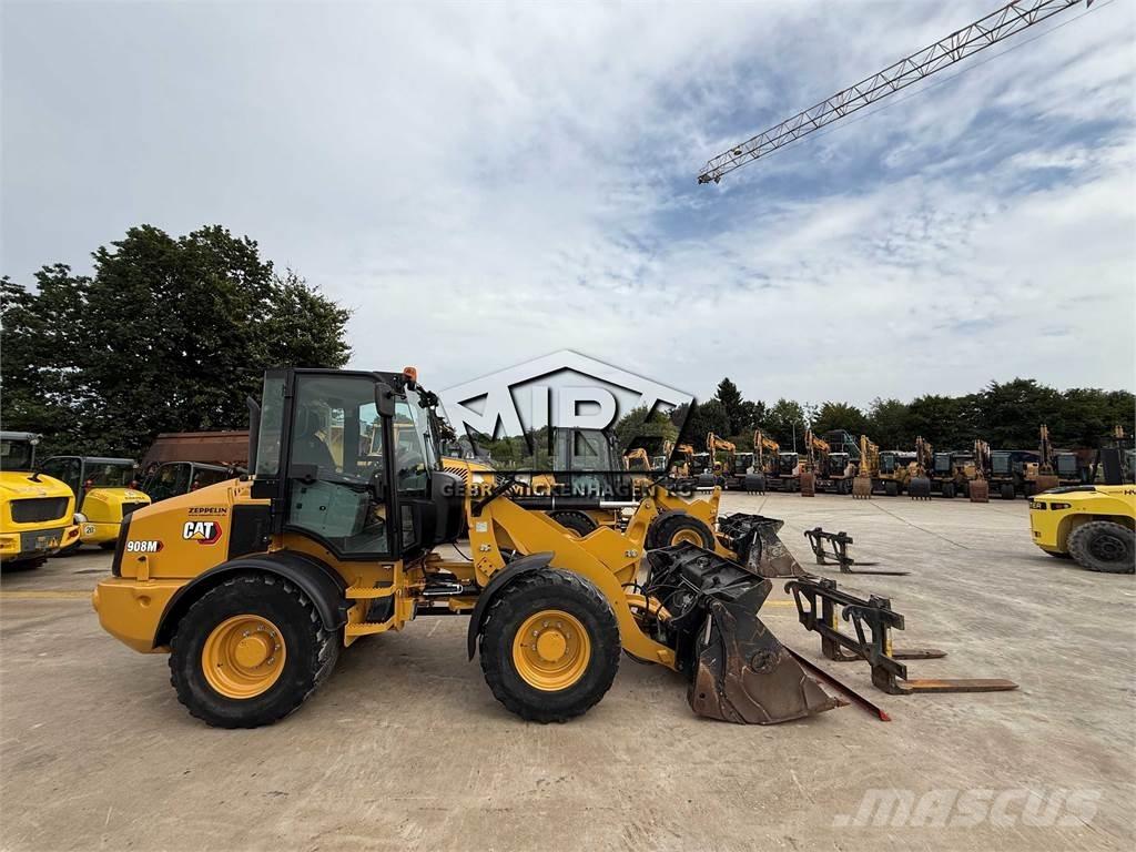 CAT 908 M Naudoti ratiniai krautuvai