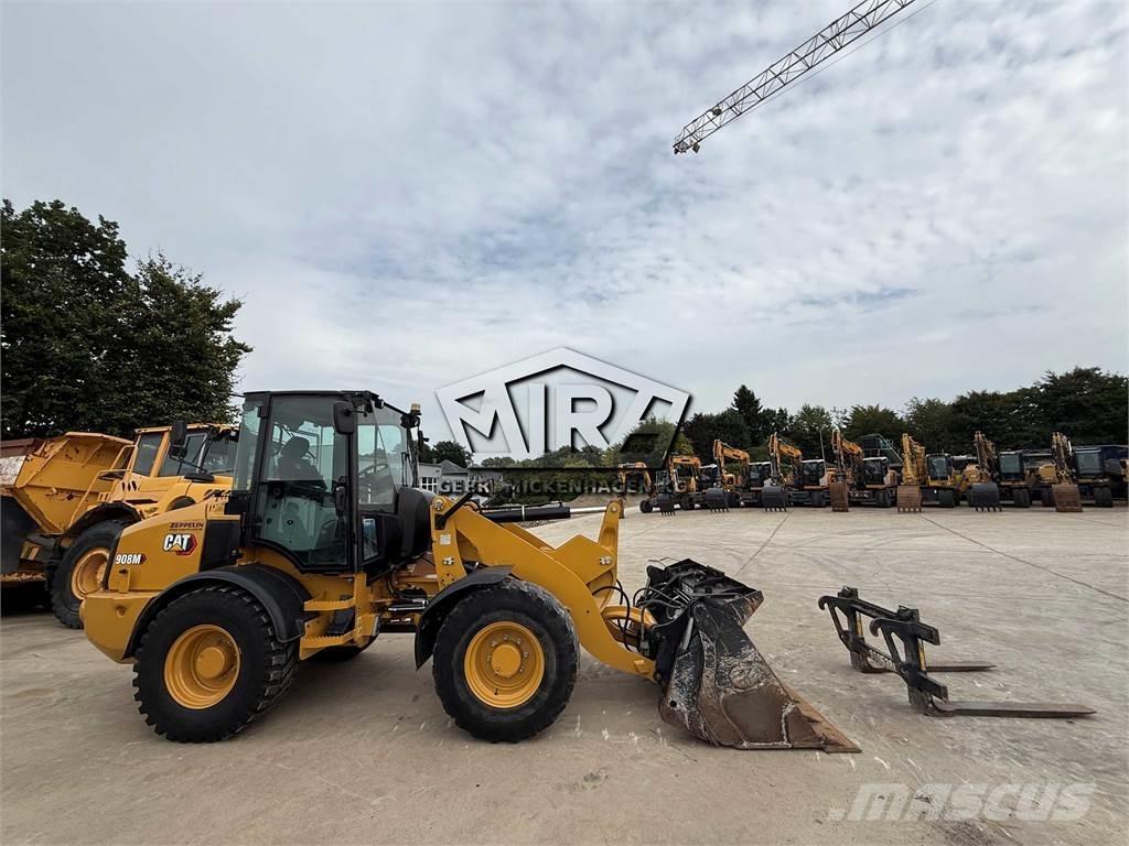 CAT 908 M Naudoti ratiniai krautuvai
