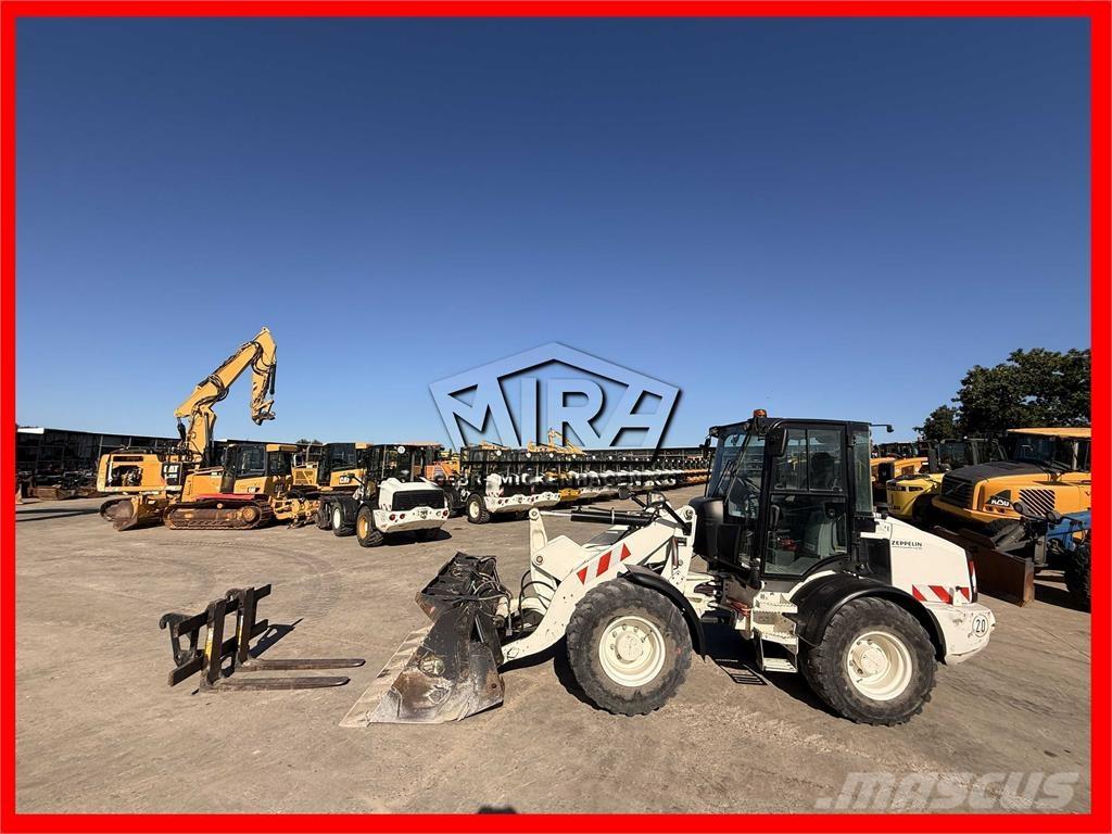CAT 908 M Naudoti ratiniai krautuvai