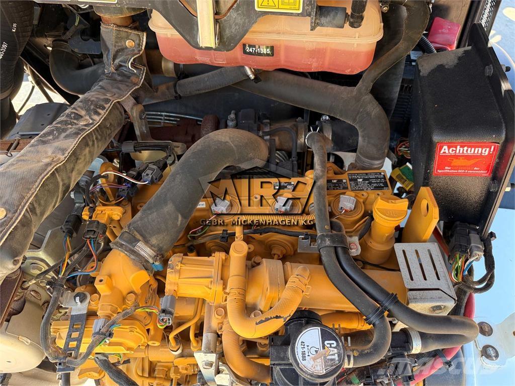 CAT 908 M Naudoti ratiniai krautuvai