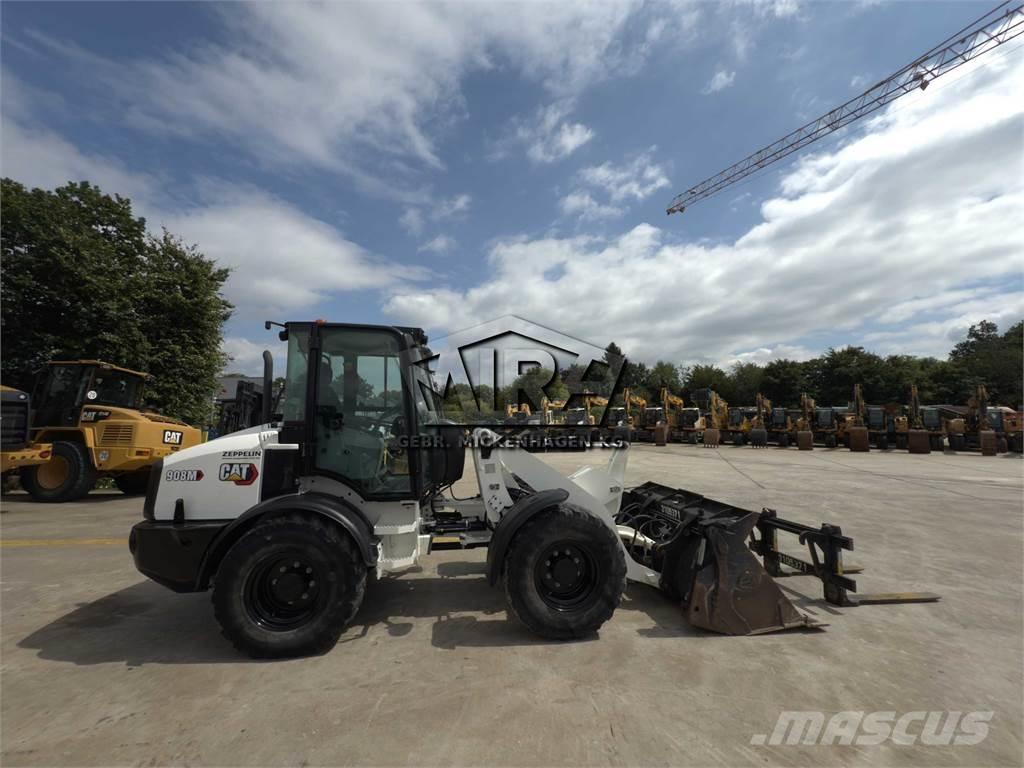 CAT 908 M Naudoti ratiniai krautuvai