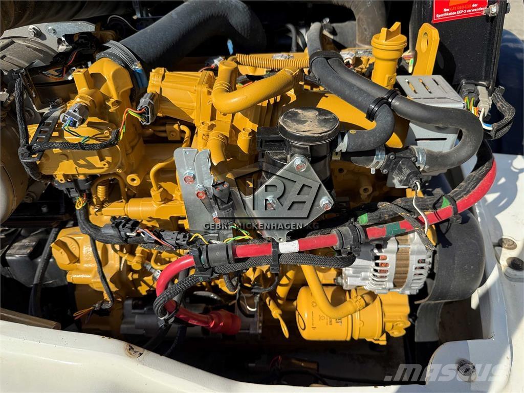 CAT 908 M Naudoti ratiniai krautuvai