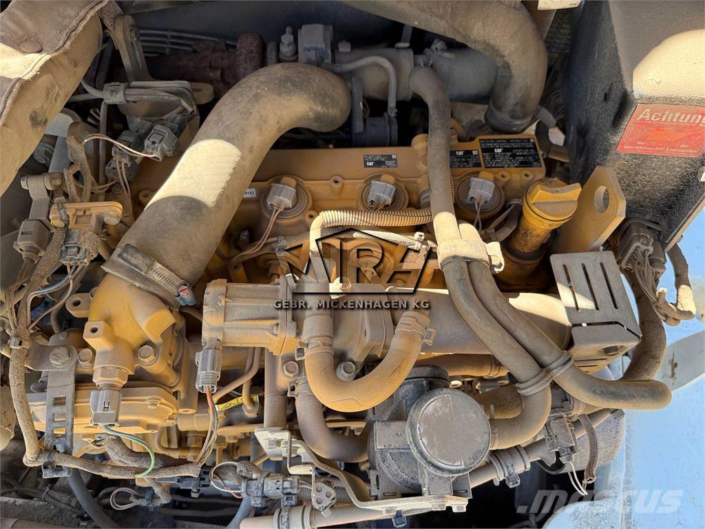 CAT 908 M Naudoti ratiniai krautuvai