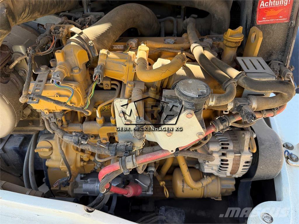CAT 908 M Naudoti ratiniai krautuvai