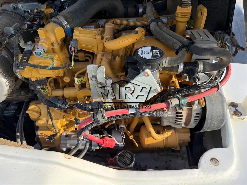 CAT 908M Naudoti ratiniai krautuvai