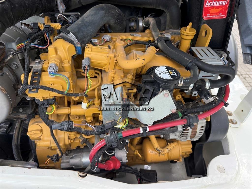 CAT 908M Naudoti ratiniai krautuvai