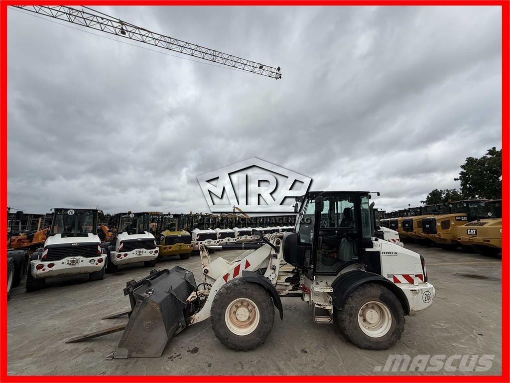 CAT 908M Naudoti ratiniai krautuvai