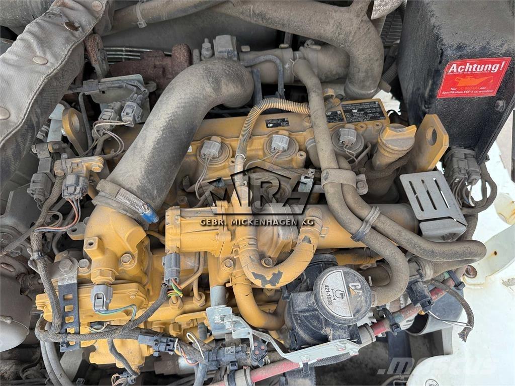 CAT 908M Naudoti ratiniai krautuvai