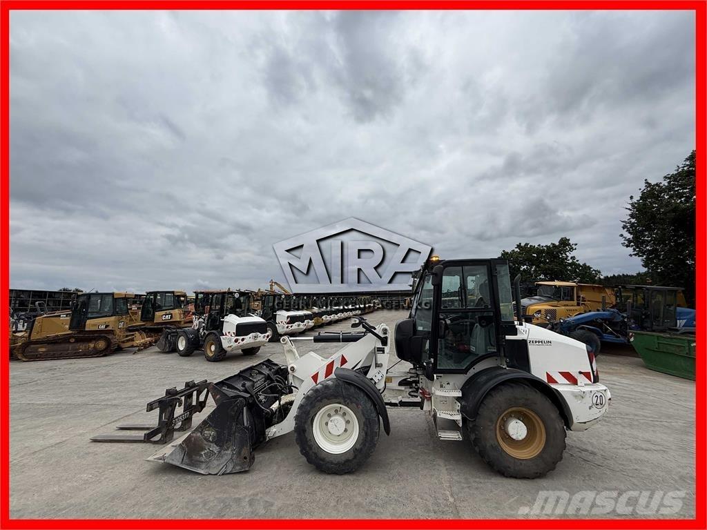 CAT 908M Naudoti ratiniai krautuvai