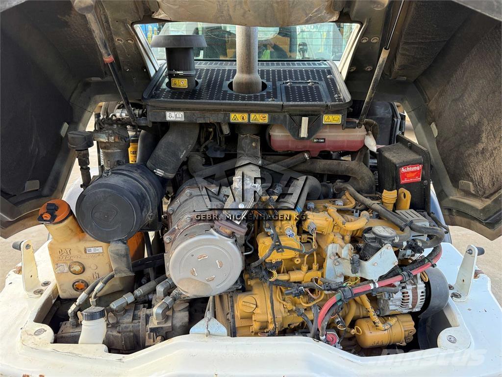 CAT 908M Naudoti ratiniai krautuvai