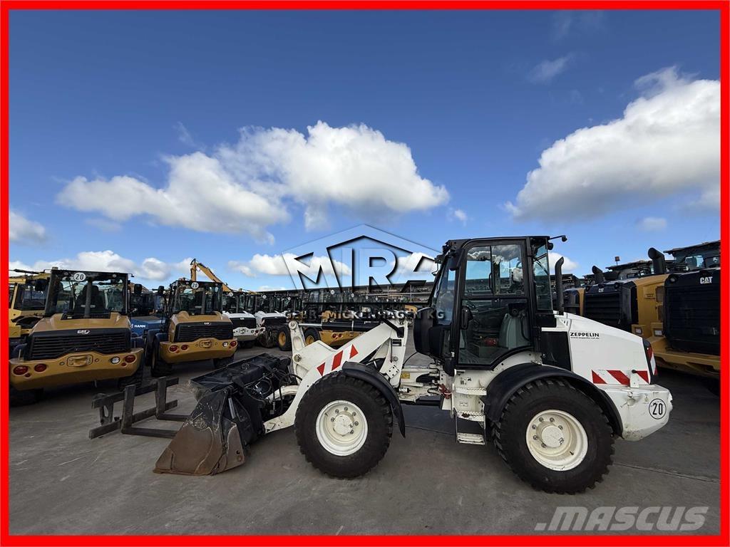 CAT 908M Naudoti ratiniai krautuvai