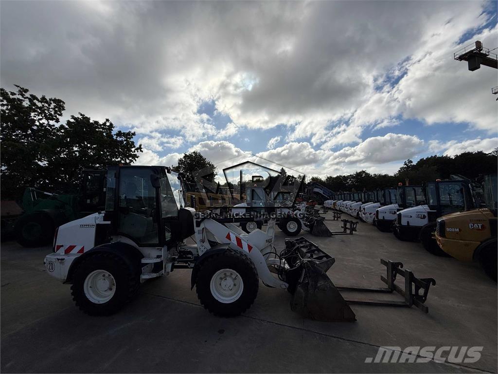 CAT 908M Naudoti ratiniai krautuvai