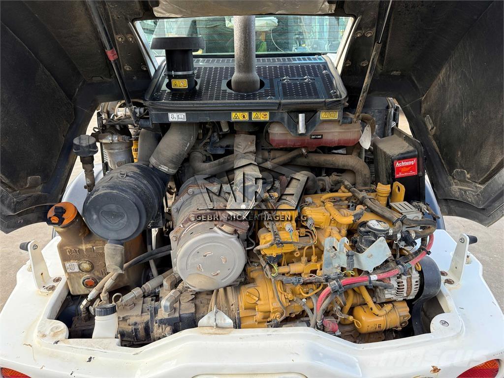 CAT 908M Naudoti ratiniai krautuvai