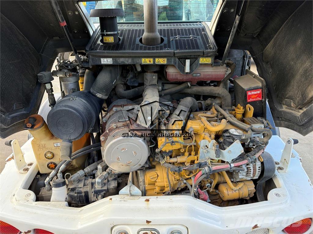 CAT 908M Naudoti ratiniai krautuvai