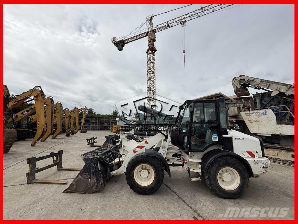 CAT 908M Naudoti ratiniai krautuvai